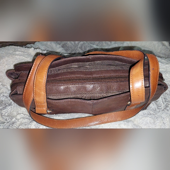 SOLD-Vintage Fossil purse shoulder bag - Picture 11 of 12